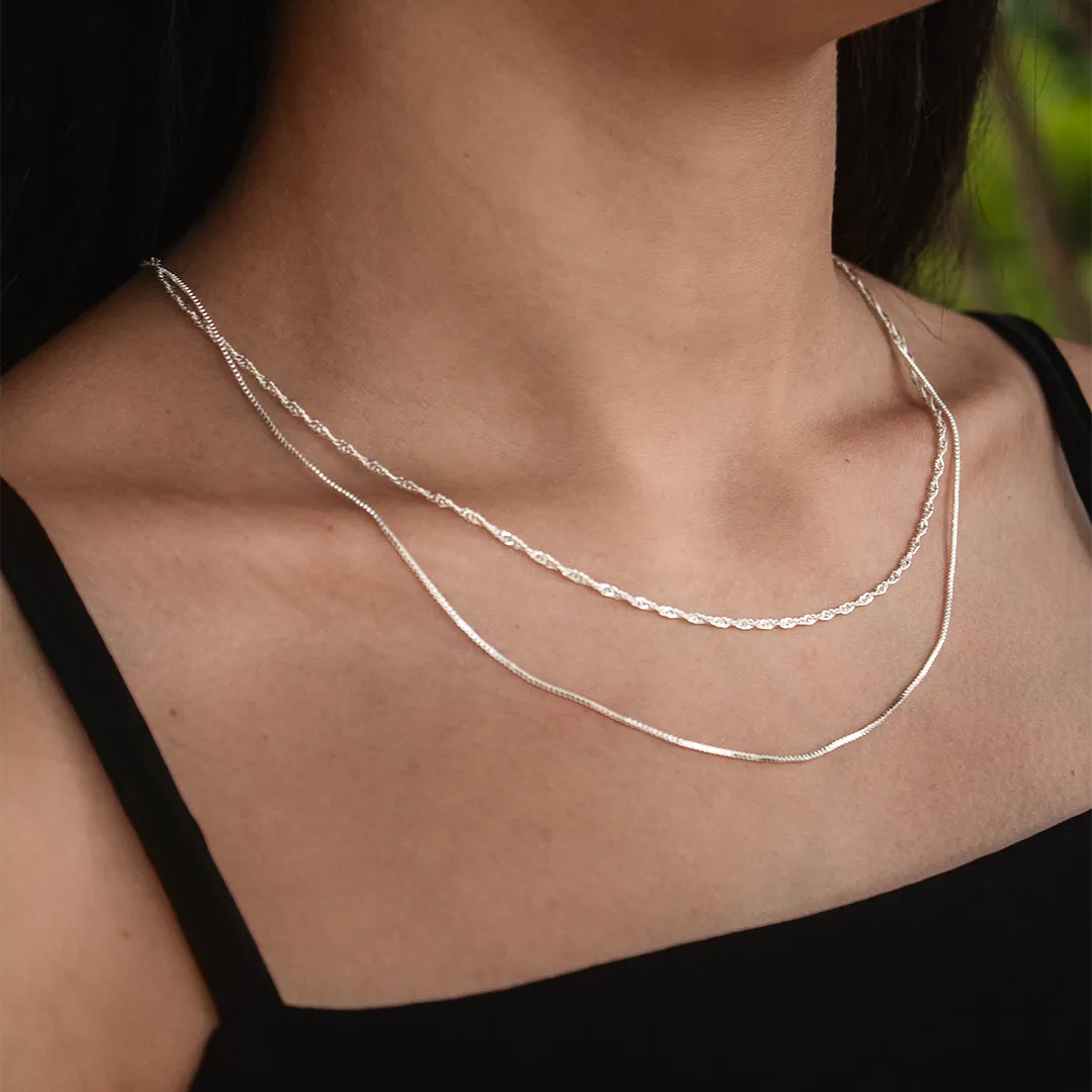 COLAR DUPLO SINGAPURA E VENEZIANA COLAR DUPLO SINGAPURA E VENEZIANA