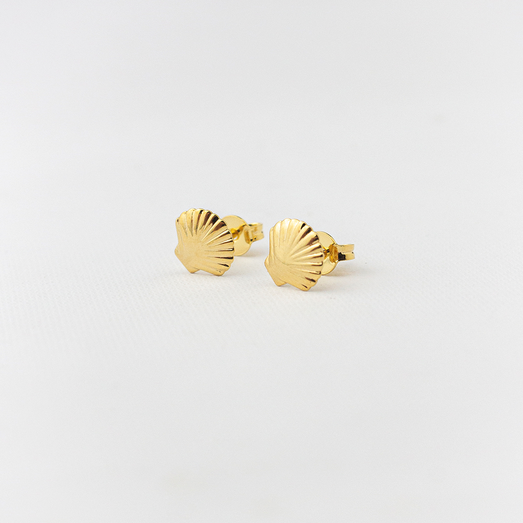 BRINCO MEIA CONCHA BRINCO MEIA CONCHA
